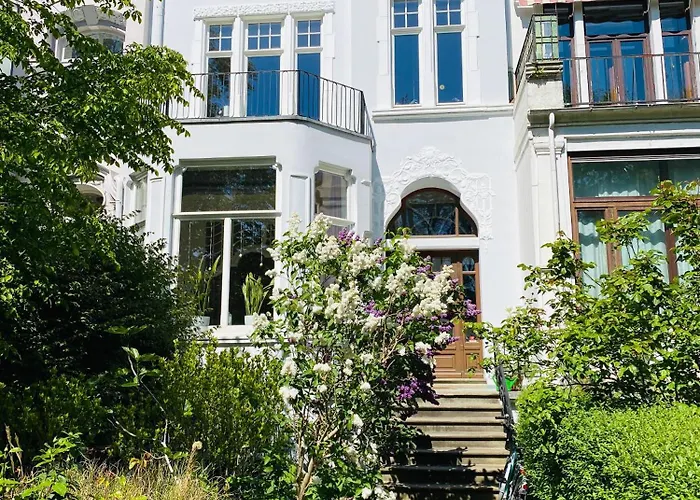 Mel&bens Weserstadion Jugendstil-design ブレーメン